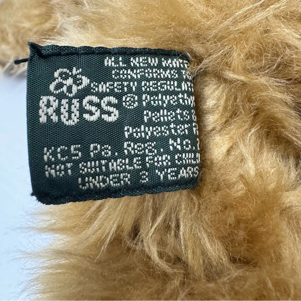 Russ Berrie Vintage “Ruggles” Stuffed Bear - Picture 7 of 8